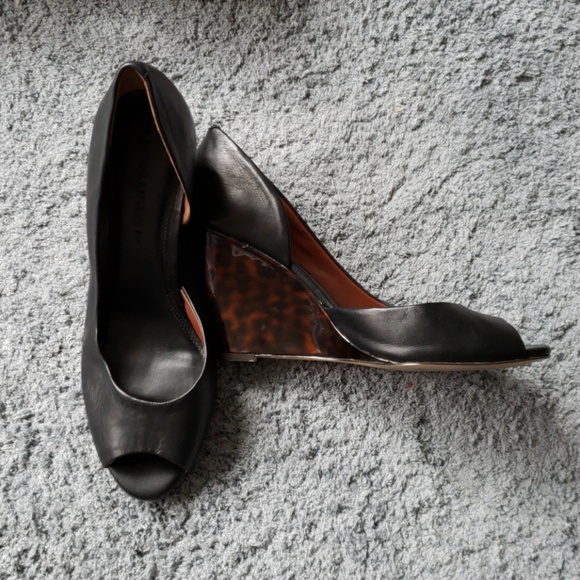 Banana Republic Shoes - Banana Republic Leather Peep Toe Wedges